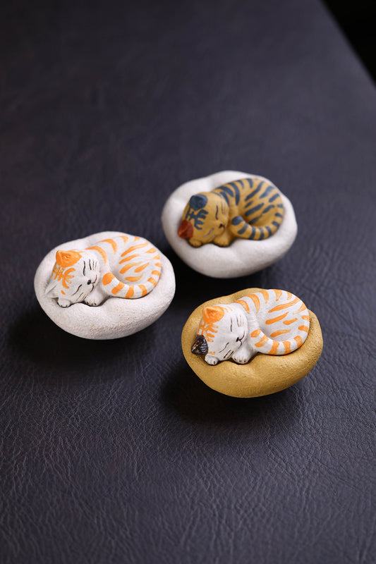 Sleepy Cat Yixing (Zi Sha) Clay Tea Pet
